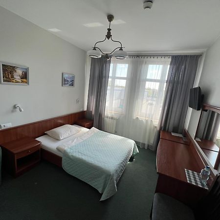 Tomaszów Mazowiecki Alabastro Bed & Breakfast エクステリア 写真